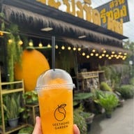 สวนศรีทอง มะยงชิดคาเฟ่ เขาใหญ่ นครนายก