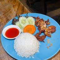 เชียงใหม่ลาบอันประเสริฐ