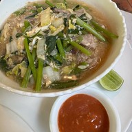 แป๊ะราดหน้า มหาชน นนทบุรี (Nonthaburi)