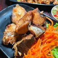 ร้านแห้วหัวปลาหม้อไฟ แก่งกระจาน