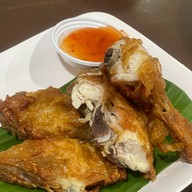 เฮือนเพ็ญ