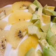 Fruit Addicts ผลไม้สดปอกพร้อมทาน เชียงใหม่ สาขา วันนิมมาน