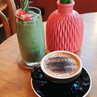 เมนูของร้าน Earthy Society Sandwiches Pizza Pasta Pridi 26