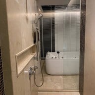 โรงแรม เอทัส ลุมพินี