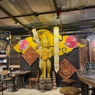 เชียงใหม่ลาบอันประเสริฐ