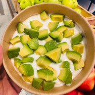 Fruit Addicts ผลไม้สดปอกพร้อมทาน เชียงใหม่ สาขา วันนิมมาน