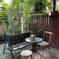 Flips&Flips Home Made Donuts สาขาเดียว