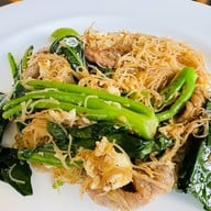 แป๊ะราดหน้า มหาชน นนทบุรี (Nonthaburi)