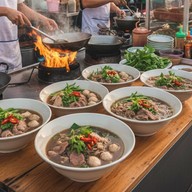 ครัวคุณวรรณก๋วยเตี๋ยว/ตามสั่ง