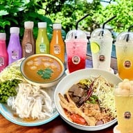 ขนมจีน ป้าแจ่ม ลุงถนอม ลานอาหารบ้านทรงไทย