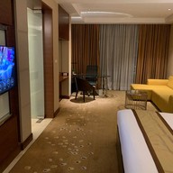 โรงแรม เอทัส ลุมพินี