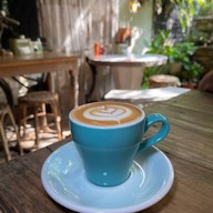 Flips&Flips Home Made Donuts สาขาเดียว