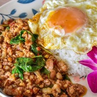 Diamond kitchen (วัตถุดิบสดใหม่ทุกวัน)