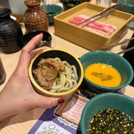 Mo-Mo-Paradise Siam Center