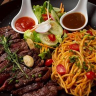 STATION 88 - ข้าวเนื้อออส & สเต็ก