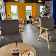 SOME GLASS BAR AND CAFE