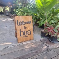 BUA Riverside ผัดไทย กุ้งแม่น้ำเผา