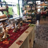 ขนมไทยเก้าพี่น้อง ตลาด อตก.