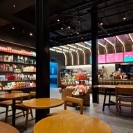 Starbucks Fast Fac Wang Noi