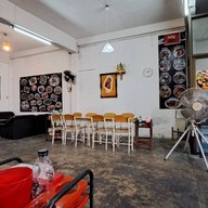 บรรยากาศ ลาบห้องข่า  สาขา 2