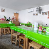 บรรยากาศ อาเฟยหมูกรอบสาขาปทุมธานี 8