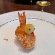 เสน่ห์จันทน์ กลาสเฮาส์ แอทสินธร