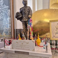 บรรยากาศ วัดไชโยวรวิหาร