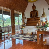 วัดนาคูหา