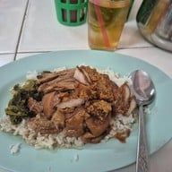เมนูของร้าน ขาหมูประชาชื่น ปากซอยประชาชื่น26