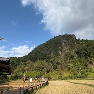 วัดนาคูหา