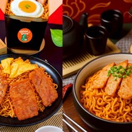 Noodzilla ผัดมาม่าเกาหลี สาขาตลาดกัลปพฤกษ์ กัลปพฤกษ์