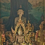 วัดนาคูหา