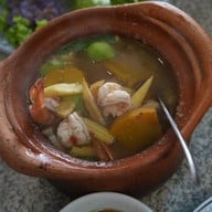 ห้องอาหารเทียบทอง