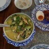 ห้องอาหารเทียบทอง