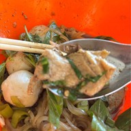 เตี๋ยวปั้นสด บางแสน บางแสน