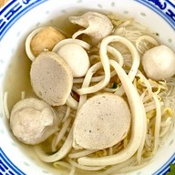 หอมนิรันทร์ คาเฟ่ (ก๋วยเตี๋ยวเรือ)