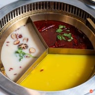 อาม่งหม่าล่า ลาดพร้าว