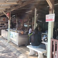 หน้าร้าน ก๋วยเตี๋ยวเรือ (ป้าเล็ก) เจ้าเก่า