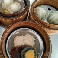 โชคดีแต่เตี้ยมสาขาชุมพร บางลึก