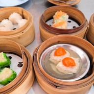 โชคดีแต่เตี้ยมสาขาชุมพร บางลึก