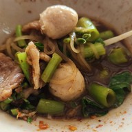 เมนูของร้าน ก๋วยเตี๋ยวเรือ (ป้าเล็ก) เจ้าเก่า