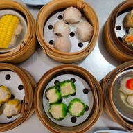 โชคดีแต่เตี้ยมสาขาชุมพร บางลึก