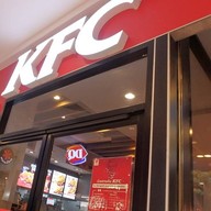 หน้าร้าน KFC MaxValue พัฒนาการ