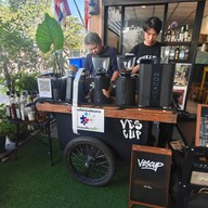 VES CUP Street Cafe Club แบริ่ง 56