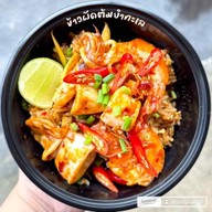 ตามสั่ง ไข่ข้น กะเพราไข่ข้น-ครัวเจ๊อินดี้ INDYLUNCH. Nawamin 111