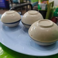 ยายฮู้ อาหารป่า-ตามสั่ง (โชคชัย 4)