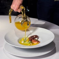 Royal Osha ร่วมฤดี