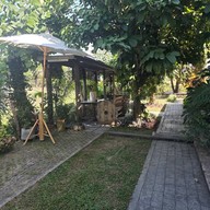 Green Moon Cafe