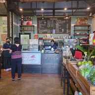 Green Moon Cafe