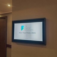 โรงแรมฮอลิเดย์ อินน์ กรุงเทพ สีลม